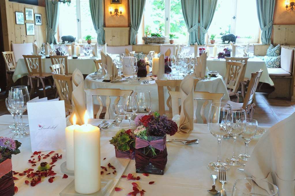 Der Linslerhof - Hotel, Restaurant, Events & Natur Überherrn Exteriör bild
